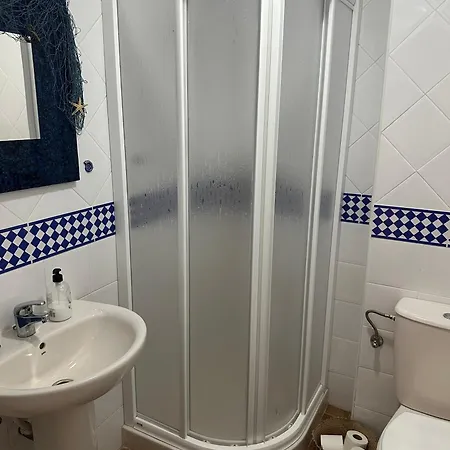 Beach Apartment דירה *